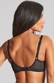 Cari Moulded Spacer T Shirt Bra